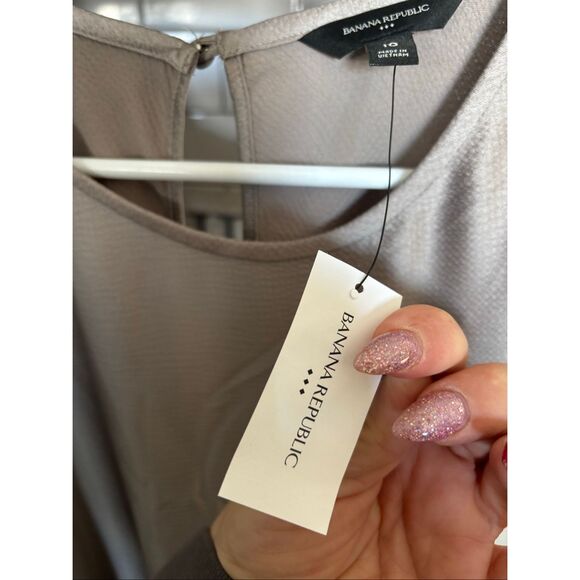 Dress - Picture 7 of 8